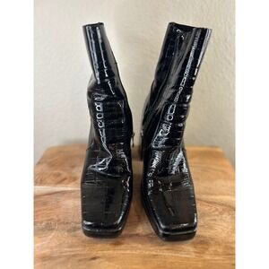 Princess Polly Black Croc Embossed Square Toe Platform Block Heel Boots Size 10